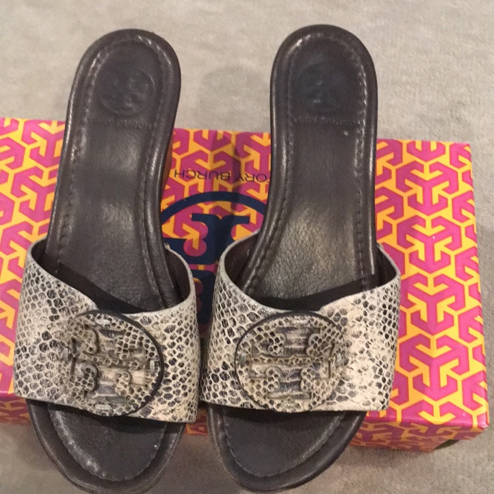 Tory Budge Patti Snakeskin Wedgw